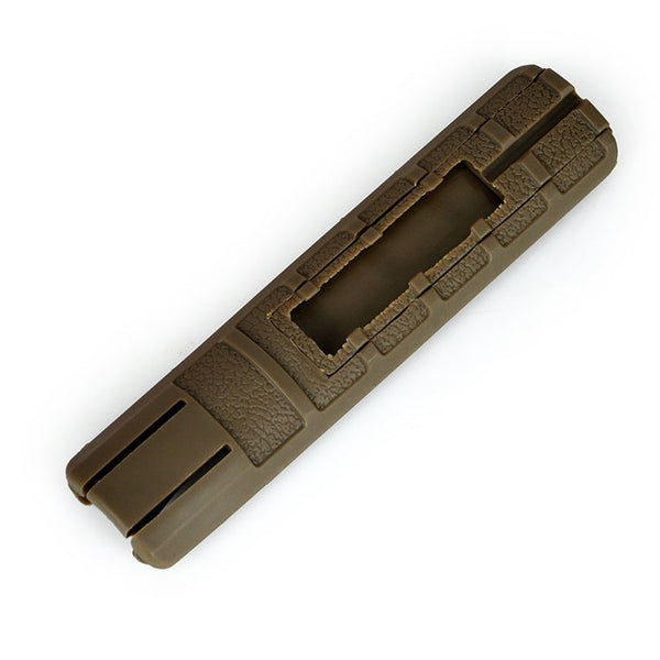 Cache-rails Picatinny avec support pour commande tactique TAN